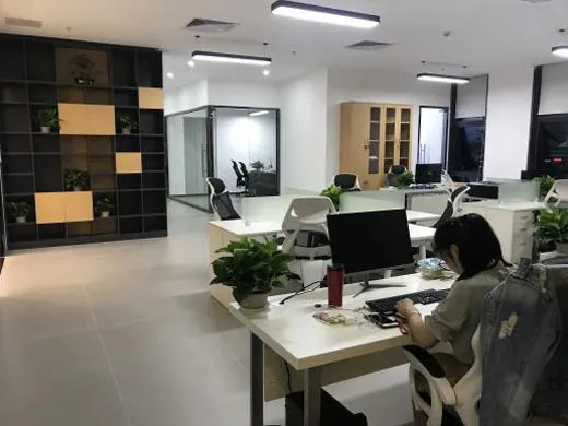 The factory established an administrative center in Shijiazhuang to facilitate international exchanges