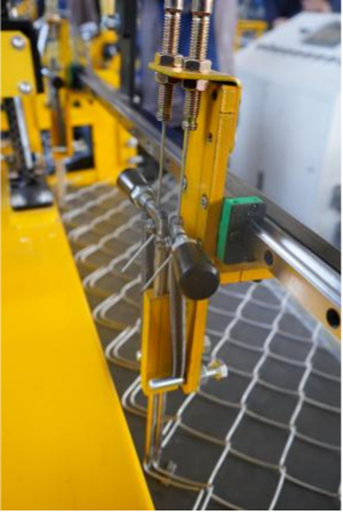 Details of Chain Link Fence Machine