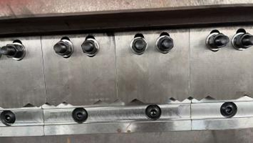 Details of Expanded Metal Mesh Machine