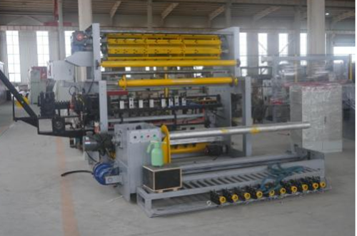 Details of Field Fence Machine